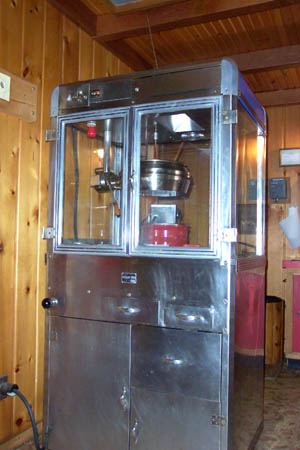 Pines Theatre - Popcorn Maker (newer photo)